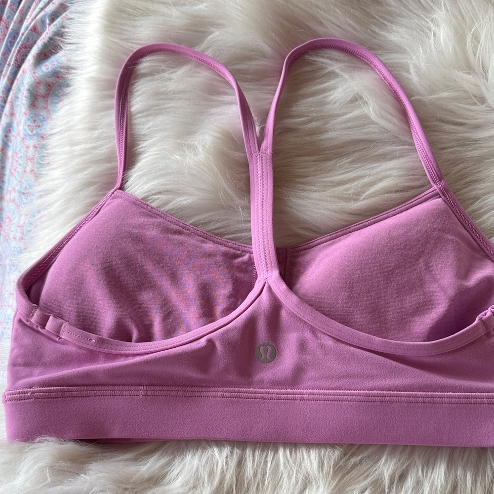 Lululemon Women's Pink Sports Bra Small
